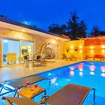 Villa Uzumlu Village 2 Bedroom