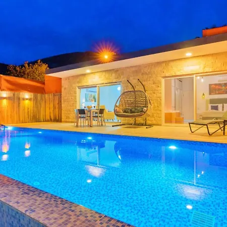 Uzumlu Village 2 Bedroom * Kalkan