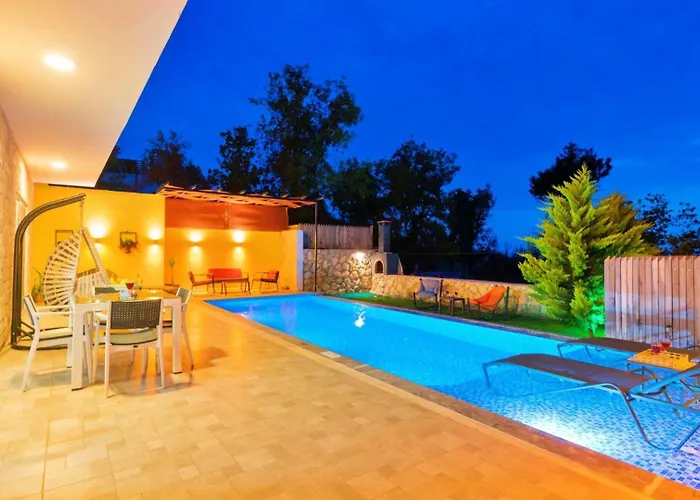 Uzumlu Village 2 Bedroom Вилла Калкан