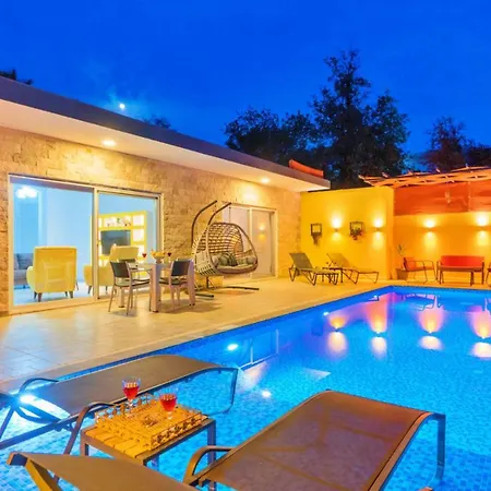 Villa Uzumlu Village 2 Bedroom
